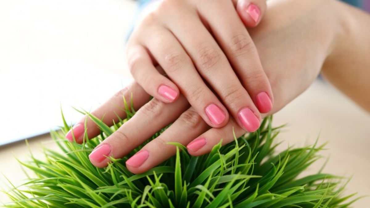 The Ultimate Guide to fashion nails: Tips and Tricks for Stunning Manicures